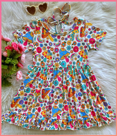 1 left! Size 6/7yr ~ Twirl Dress ~ Retro Shrooms & Rainbows