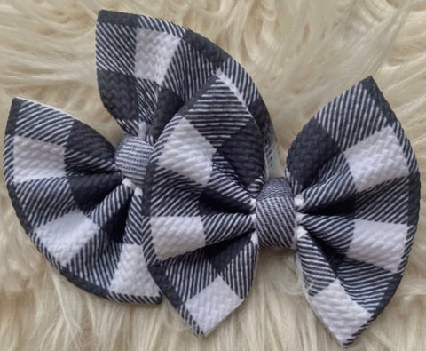 Piggies ~ Blk/White Buffalo Plaid